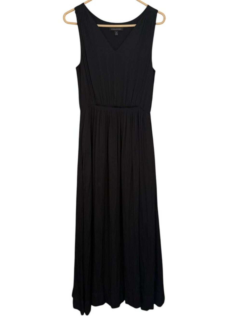 Banana Republic Goddess Maxi Dress 6 Black Sleeveless V-Neck Pockets‎ Slits Boho